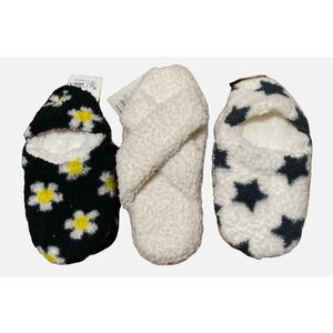 Women's Faux Fur Indoor Slipper Socks Lot of 3 Styles Small 5-7